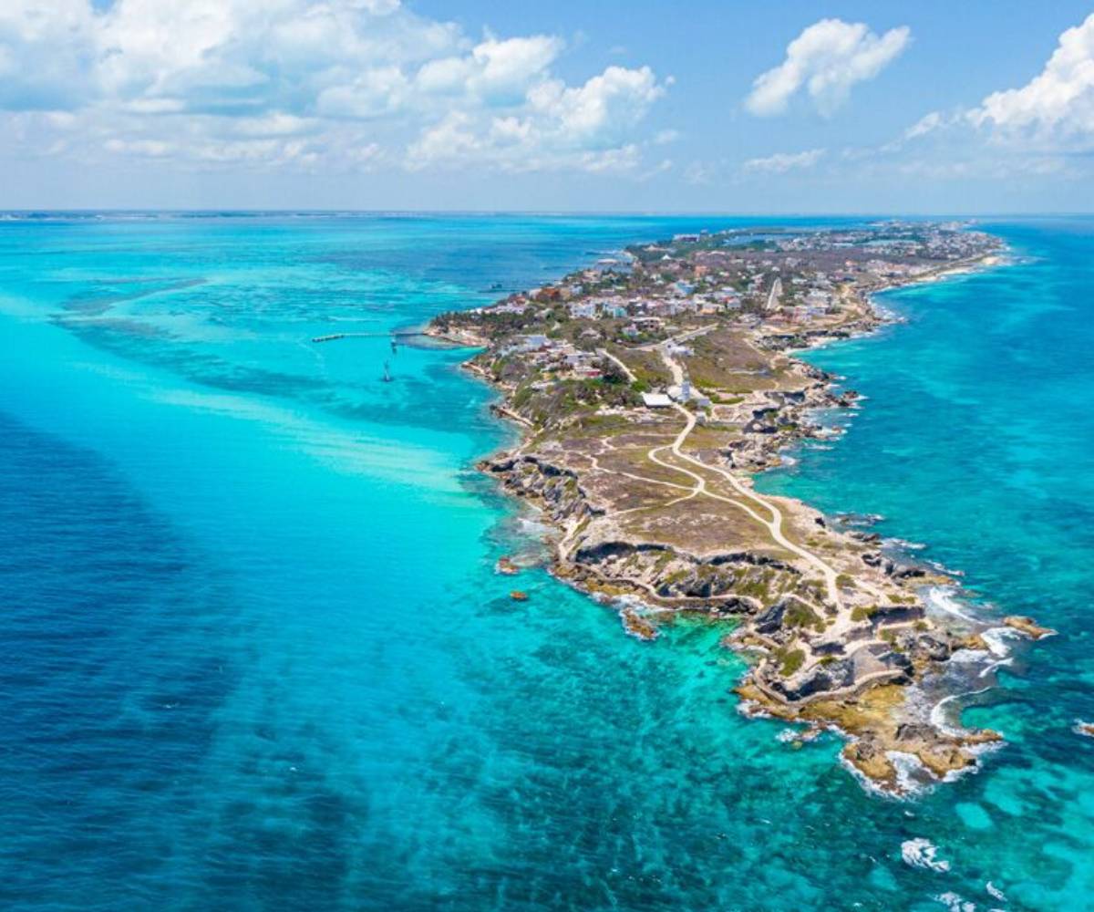 Isla Mujeres ofrece uno de los mejores lugares para disfrutar de snorkel y buceo