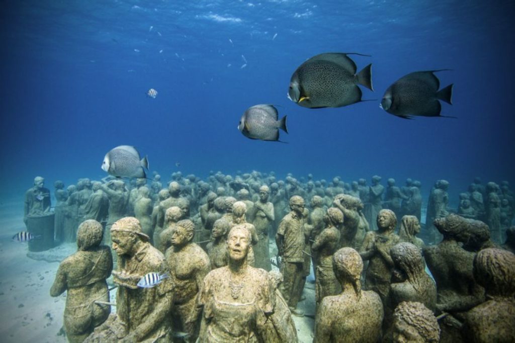 El Museo subacuático, Isla Mujeres está integrado por 515 esculturas de tamaño real