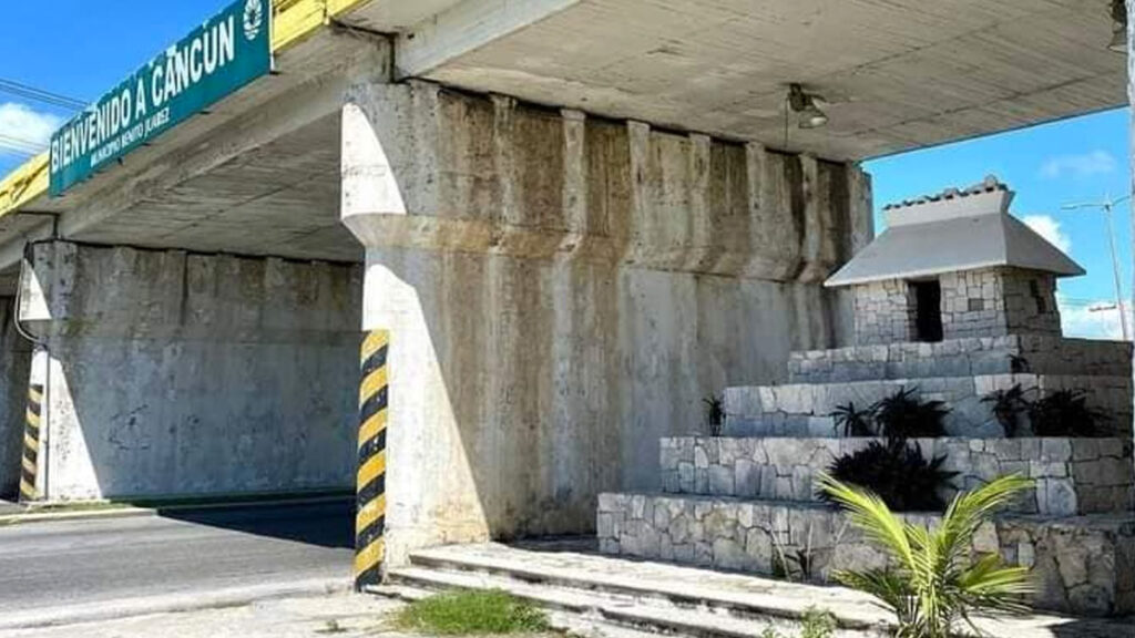 Leyenda corta del Puente de Cancún